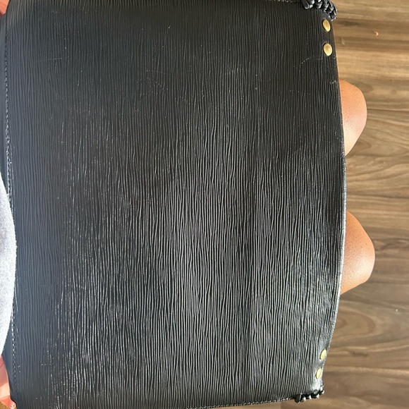 Black Louis Vuitton epi leather briefcase style tote - Picture 3 of 11